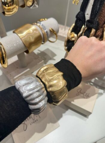 Shop Online Bracciale effetto onde opaco dorato