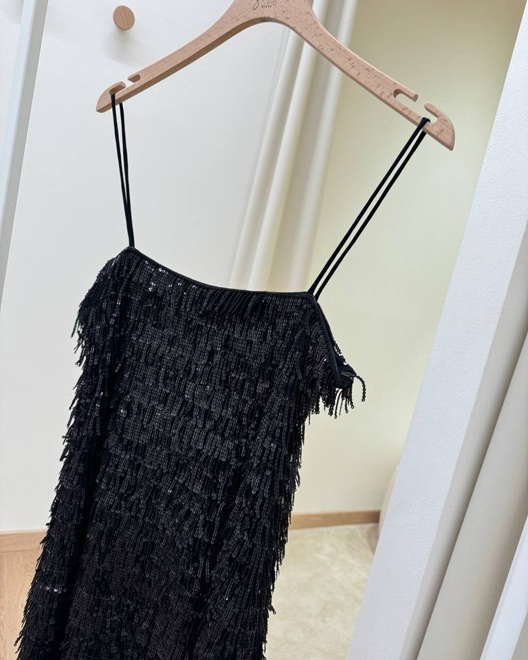 Abito corto frange di paillettes nere Kontatto Shop Online Abito corto frange di paillettes nere Kontatto