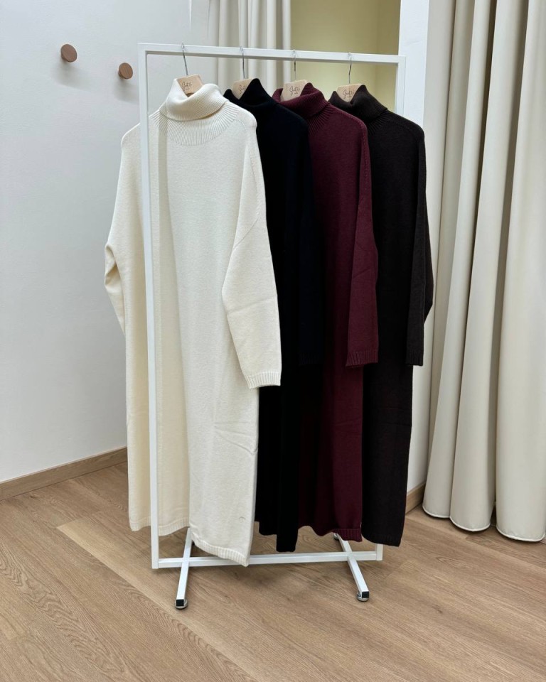 Abito in maglia collo alto bordeaux Susy Mix Shop Online Abito in maglia collo alto bordeaux Susy Mix