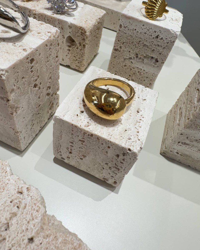 Anello goccia grande dorato Shop Online Anello goccia grande dorato