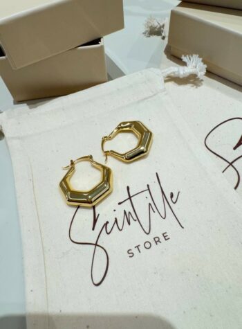 Shop Online Orecchini dorati a campanella geometrica