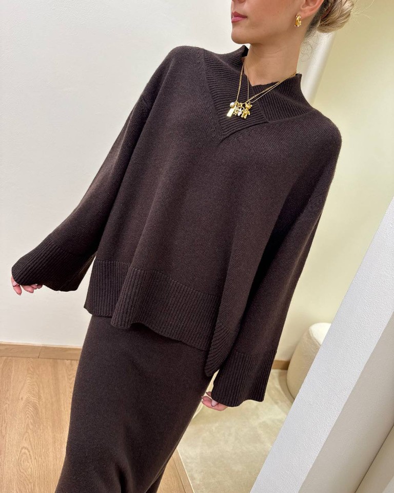 Maxi maglia moro scollo a V Vicolo Shop Online Maxi maglia moro scollo a V Vicolo