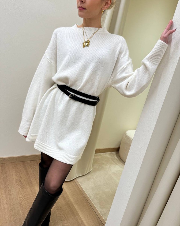 Abito corto over in maglia burro Vicolo Shop Online Abito corto over in maglia burro Vicolo