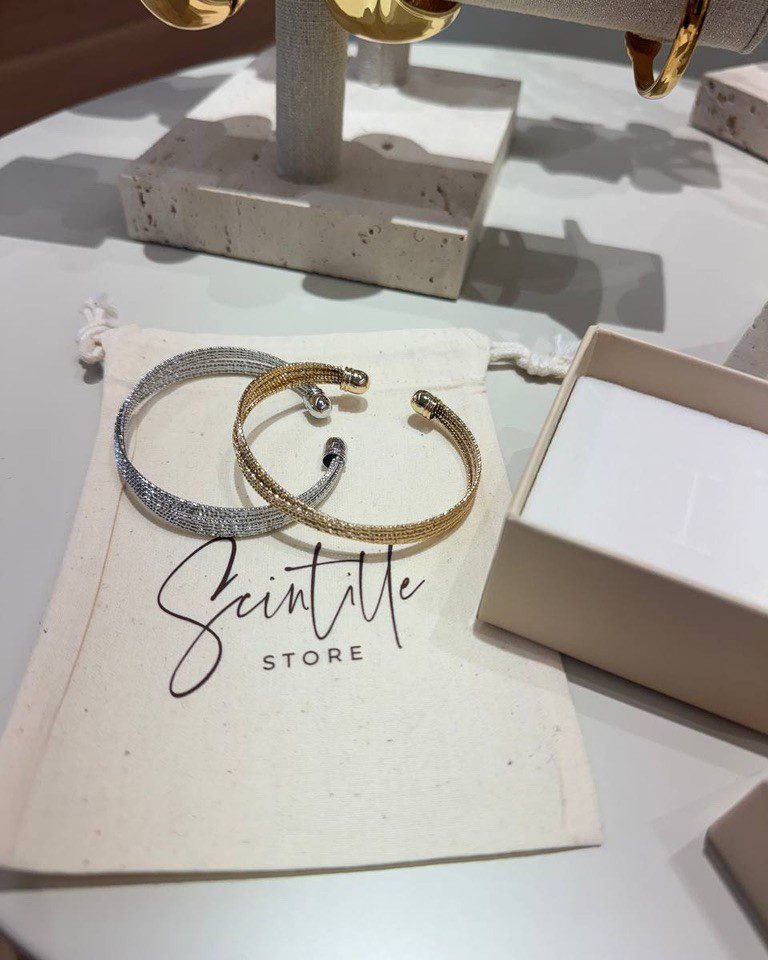 Bracciale ad anelli intrecciati argentato Shop Online Bracciale ad anelli intrecciati argentato