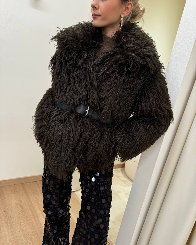 Pelliccia moro con cintura Vicolo Shop Online Pelliccia moro con cintura Vicolo