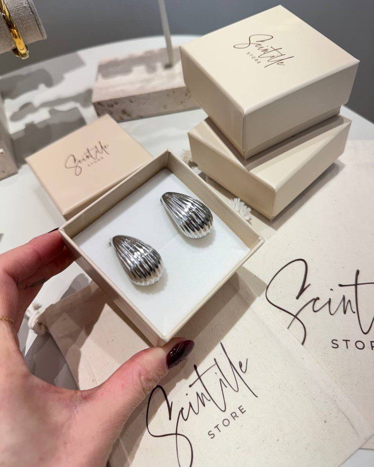 Orecchini a goccia effetto conchiglia argentati Shop Online Orecchini a goccia effetto conchiglia argentati