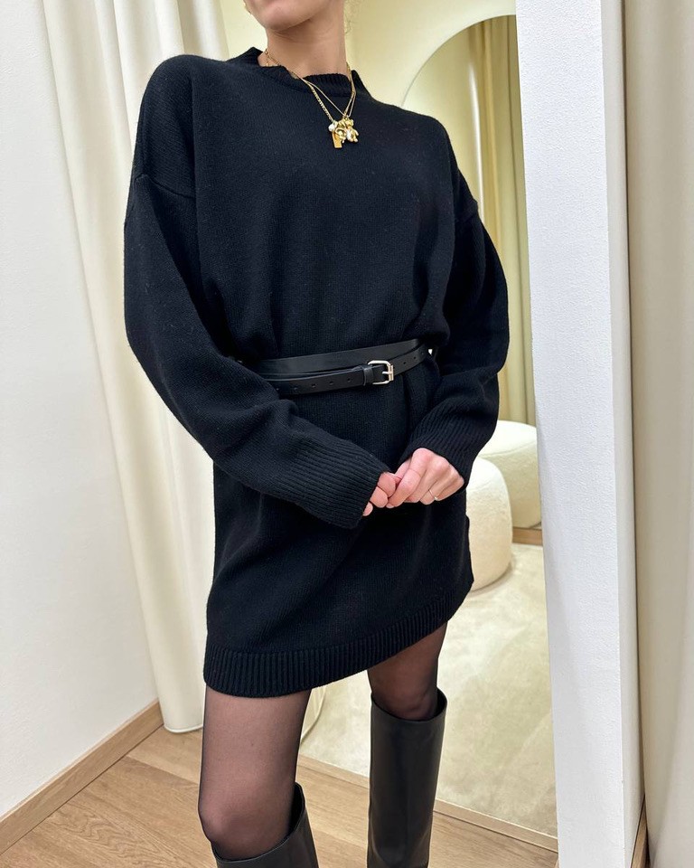 Abito corto over in maglia nero Vicolo Shop Online Abito corto over in maglia nero Vicolo