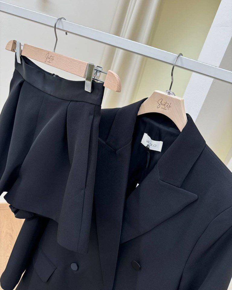 Giacca doppiopetto oversize nera Vicolo Shop Online Giacca doppiopetto oversize nera Vicolo