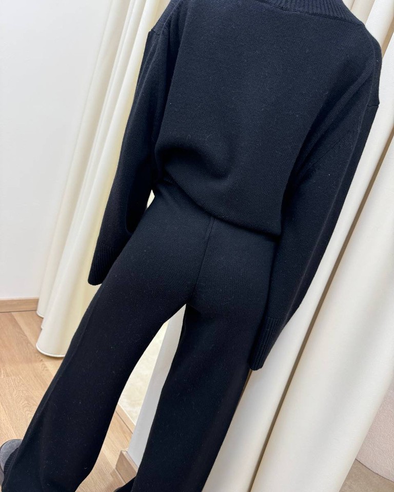 Pantalone palazzo in maglia nero Vicolo Shop Online Pantalone palazzo in maglia nero Vicolo