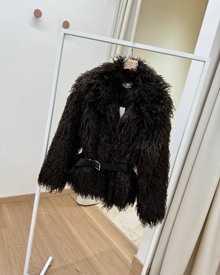 Pelliccia moro con cintura Vicolo Shop Online Pelliccia moro con cintura Vicolo