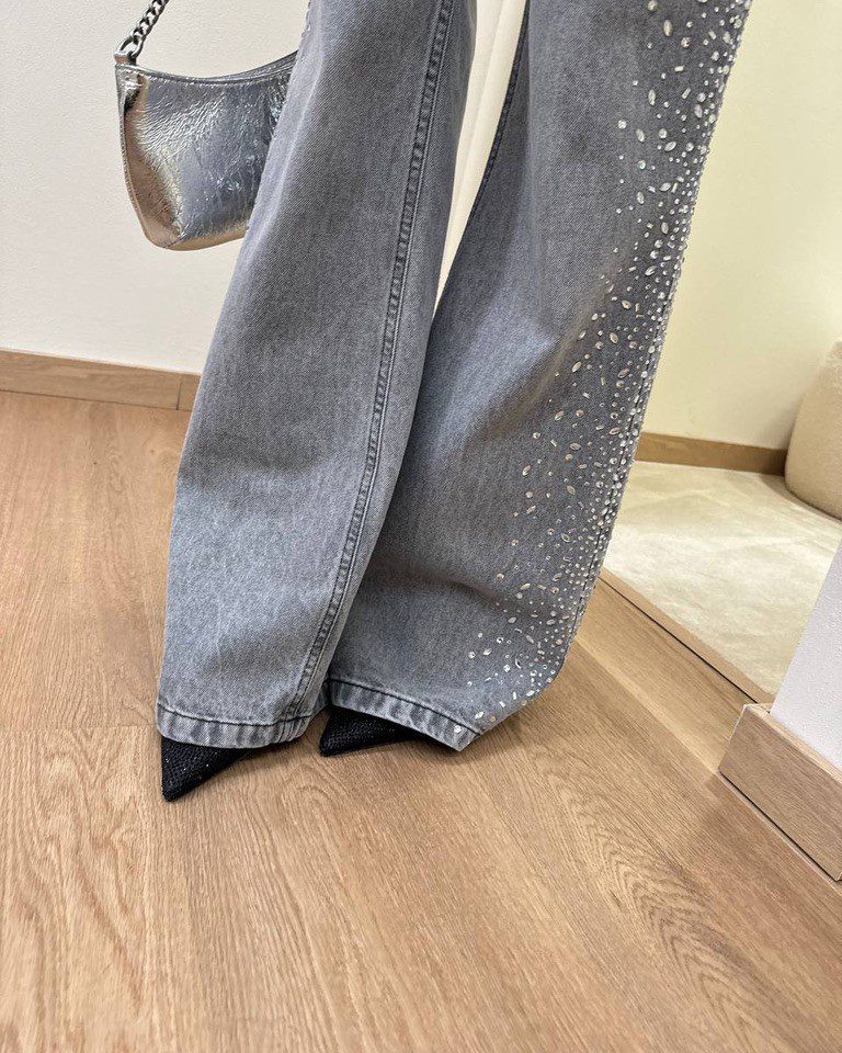 Jeans Tokyo grigio chiaro con cabochon HaveOne Shop Online Jeans Tokyo grigio chiaro con cabochon HaveOne