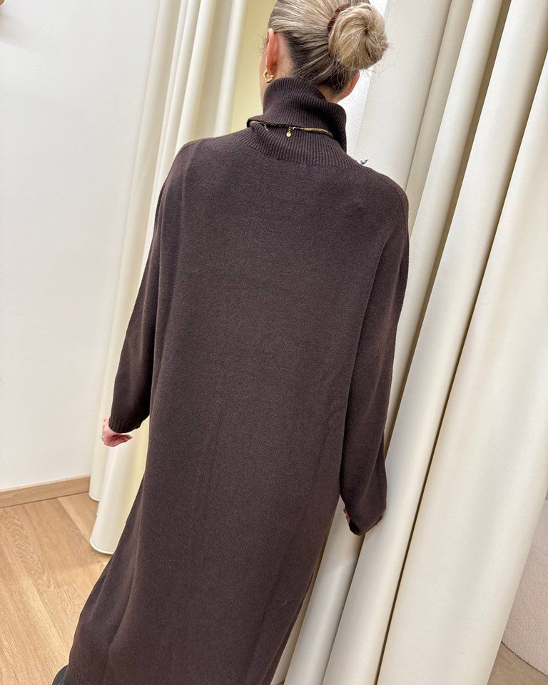 Abito in maglia collo alto moro Susy Mix Shop Online Abito in maglia collo alto moro Susy Mix