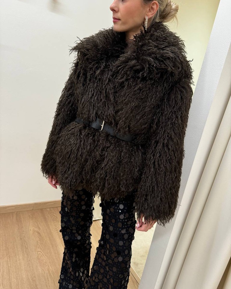 Pelliccia moro con cintura Vicolo Shop Online Pelliccia moro con cintura Vicolo