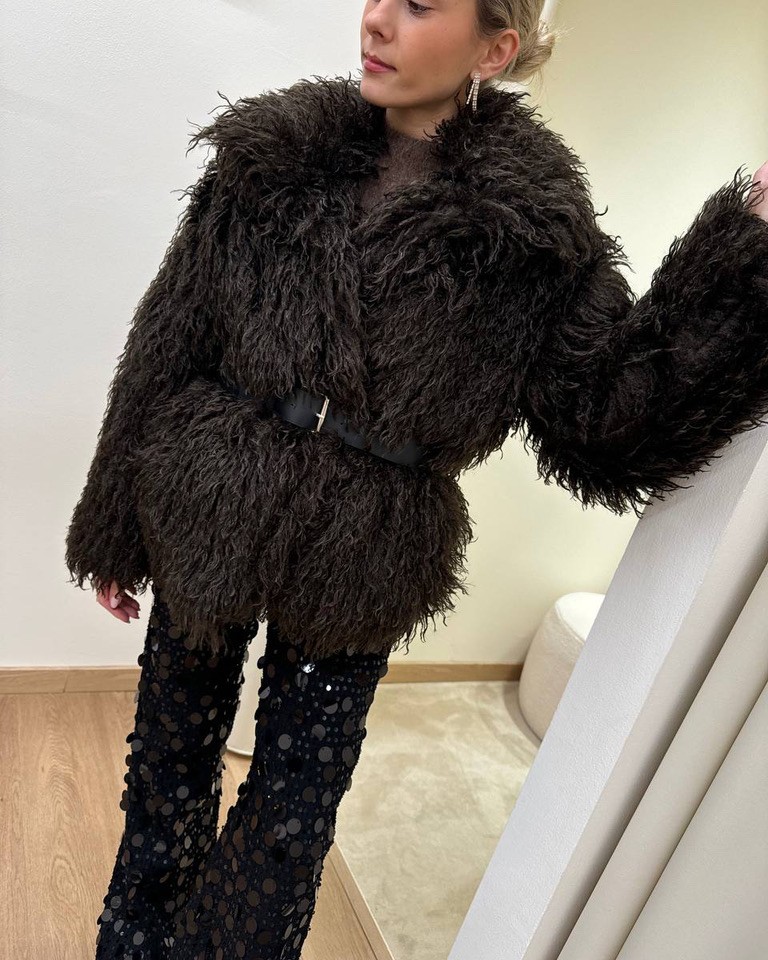 Pelliccia moro con cintura Vicolo Shop Online Pelliccia moro con cintura Vicolo