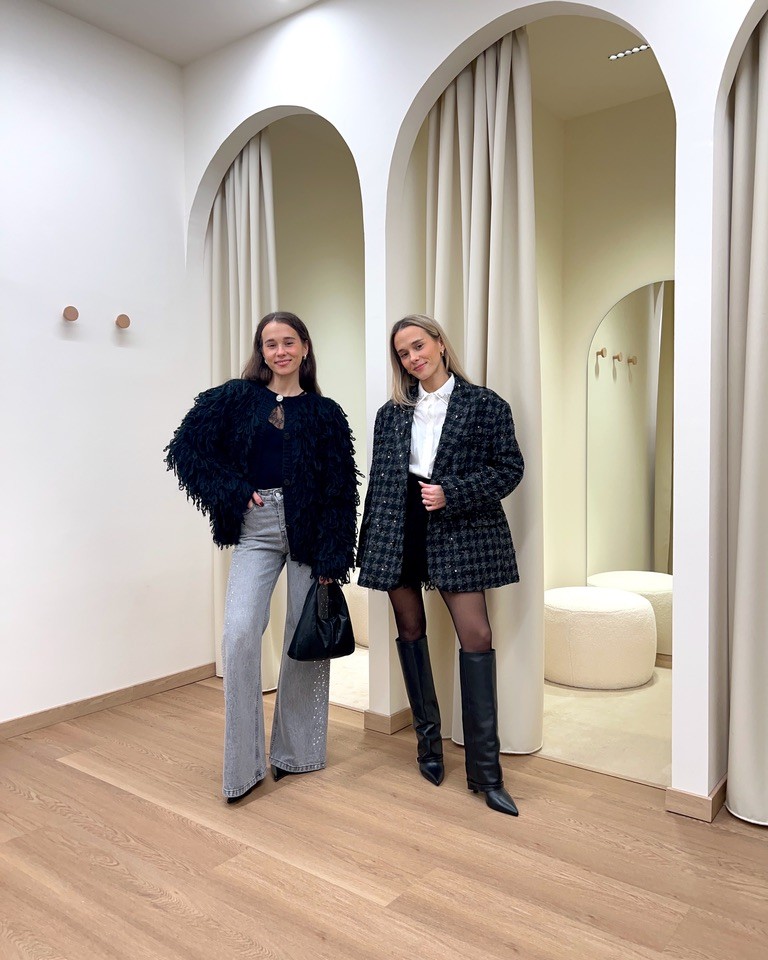 Outfit Carli: Tweed Elegance! Shop Online Outfit Carli: Tweed Elegance!