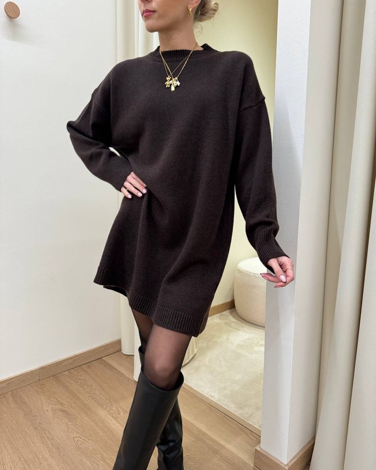 Abito corto over in maglia moro Vicolo Shop Online Abito corto over in maglia moro Vicolo