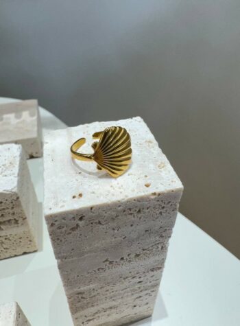 Shop Online Anello oro forma di conchiglia