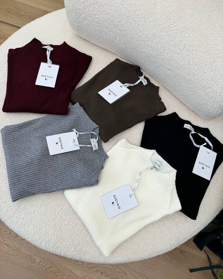 Maglia lupetto a costine moro Susy Mix Shop Online Maglia lupetto a costine moro Susy Mix