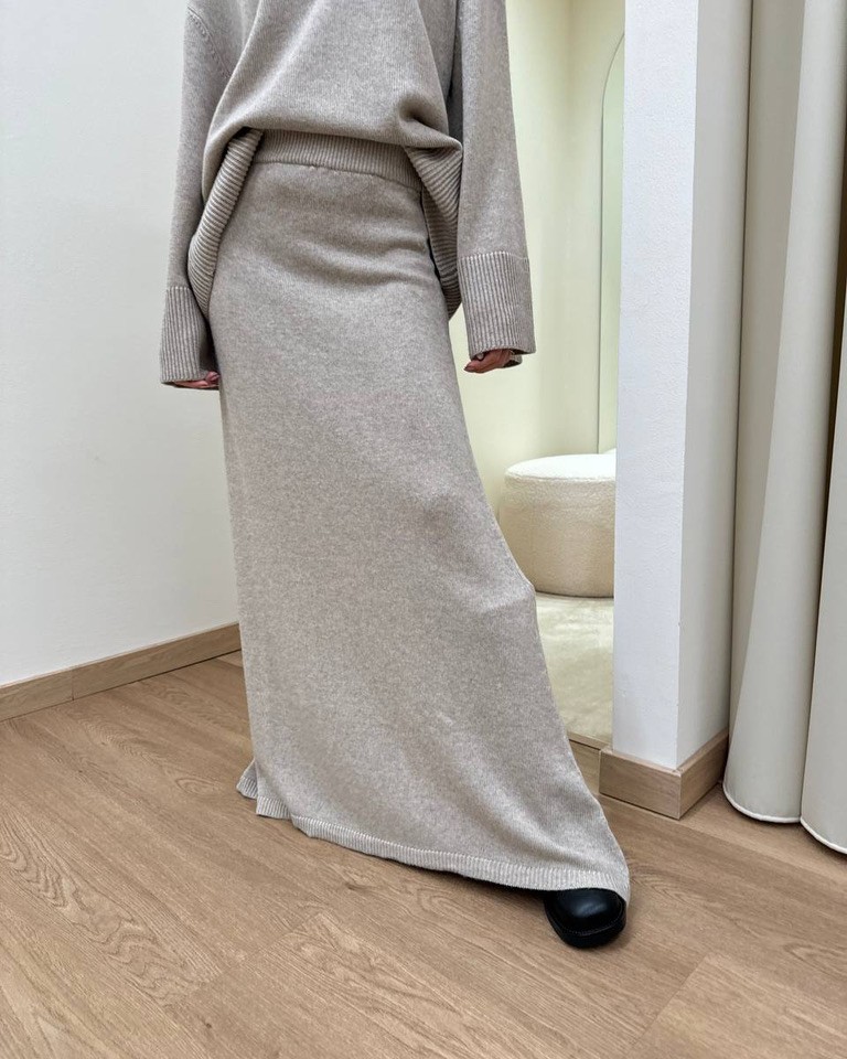 Gonna lunga in maglia tortora Vicolo Shop Online Gonna lunga in maglia tortora Vicolo