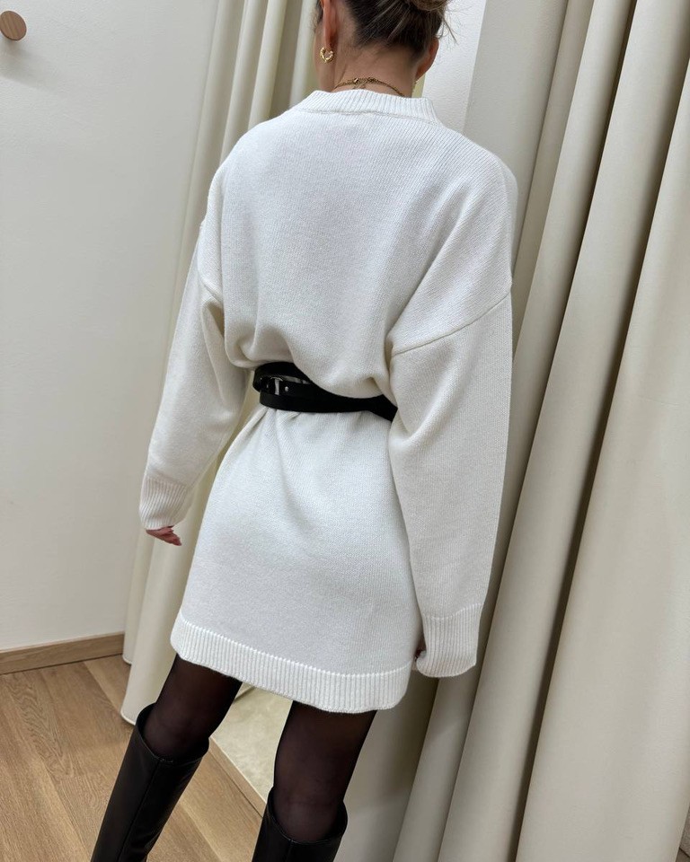 Abito corto over in maglia burro Vicolo Shop Online Abito corto over in maglia burro Vicolo