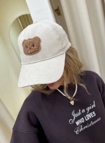 Cappello velluto a coste burro patch orsetto Vicolo Shop Online Cappello velluto a coste burro patch orsetto Vicolo