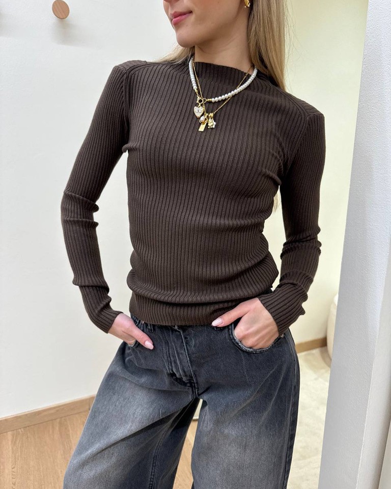 Maglia lupetto a costine moro Susy Mix Shop Online Maglia lupetto a costine moro Susy Mix