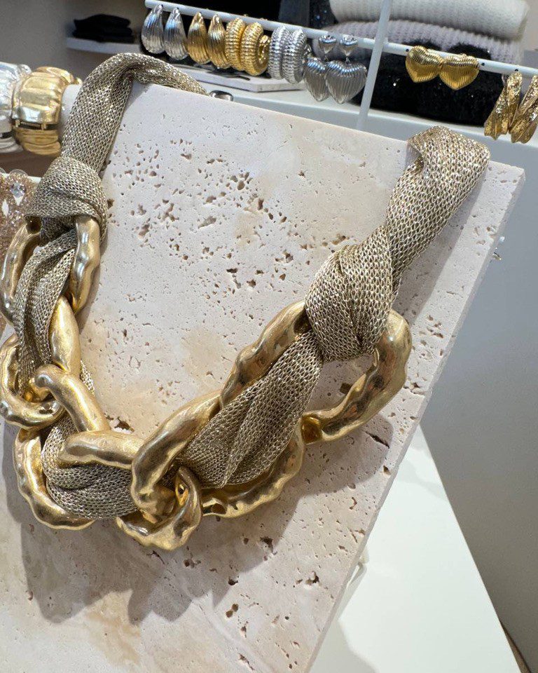 Collana intrecciata champagne e oro Shop Online Collana intrecciata champagne e oro