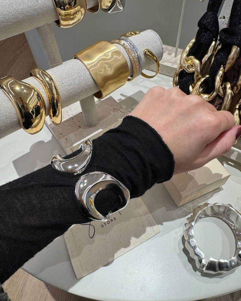 Bracciale argentato doppia goccia aperta Shop Online Bracciale argentato doppia goccia aperta