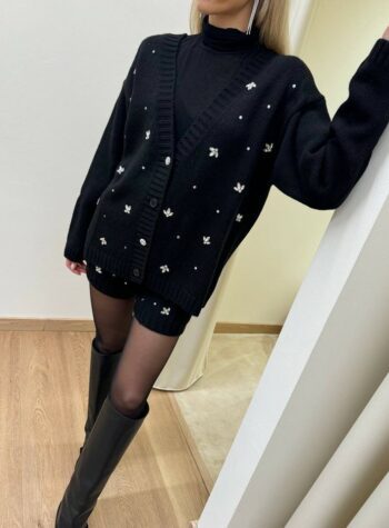 Shop Online Cardigan in maglia nero con cabochon Vicolo