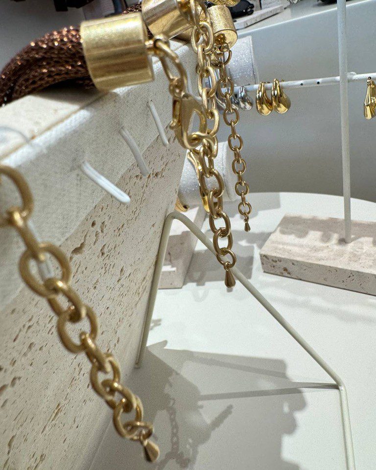 Collana intrecciata champagne e oro Shop Online Collana intrecciata champagne e oro