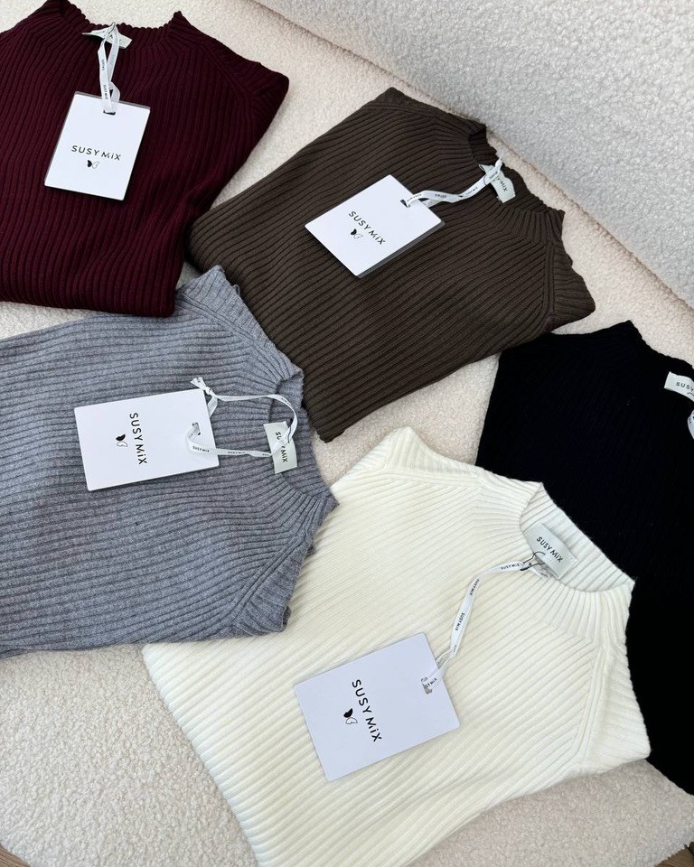 Maglia lupetto a costine moro Susy Mix Shop Online Maglia lupetto a costine moro Susy Mix