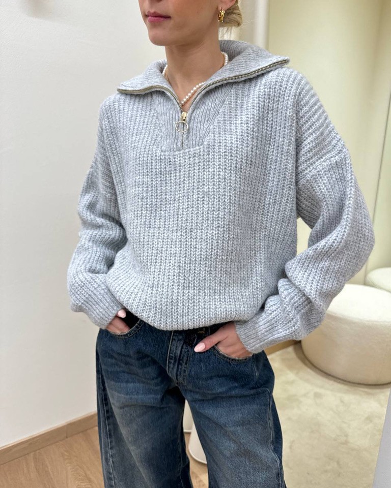Maglione oversize collo alto con zip grigio perla HaveOne Shop Online Maglione oversize collo alto con zip grigio perla HaveOne
