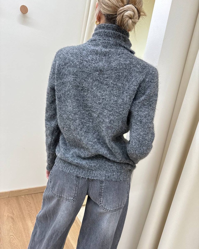 Maglione grigio collo alto intarsio orsetto Susy Mix Shop Online Maglione grigio collo alto intarsio orsetto Susy Mix