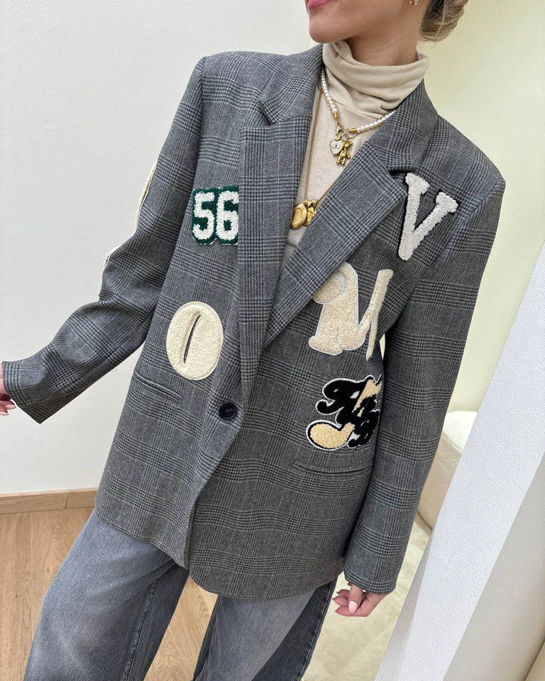 Blazer oversize check grigio con patch Vicolo Shop Online Blazer oversize check grigio con patch Vicolo
