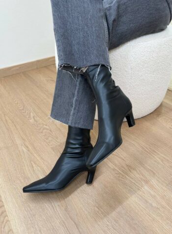 Shop Online Stivaletto a calza in nappa nero Ovyè