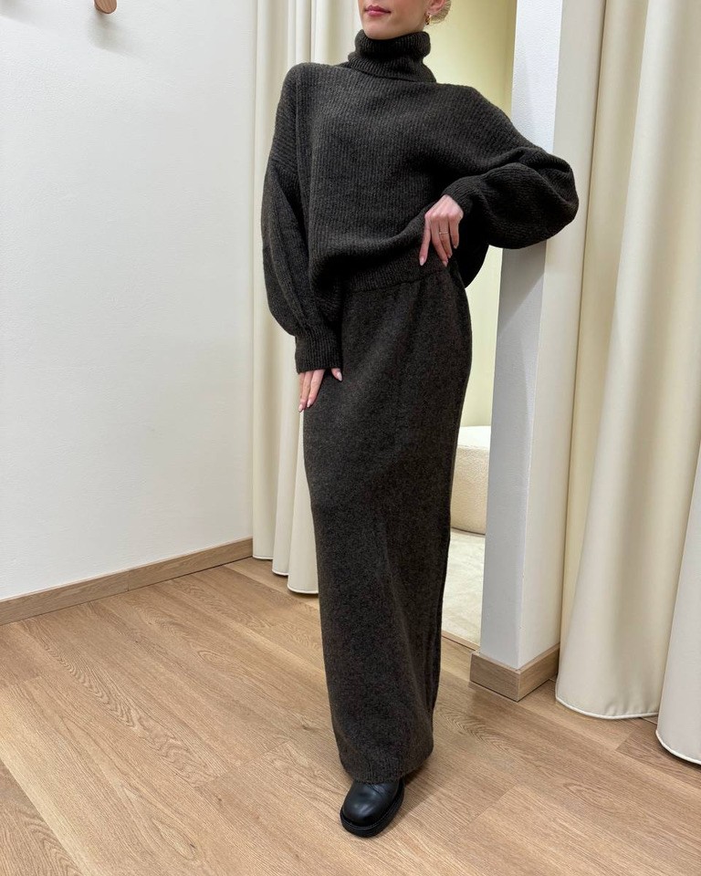 Completo in maglia moro gonna e maglia HaveOne Shop Online Completo in maglia moro gonna e maglia HaveOne