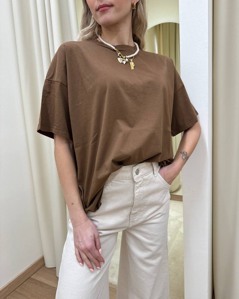 T-shirt oversize tabacco Vicolo Shop Online T-shirt oversize tabacco Vicolo