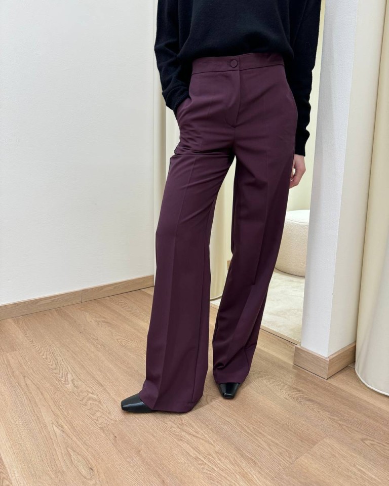 Pantalone classico dritto bordeaux Vicolo Shop Online Pantalone classico dritto bordeaux Vicolo