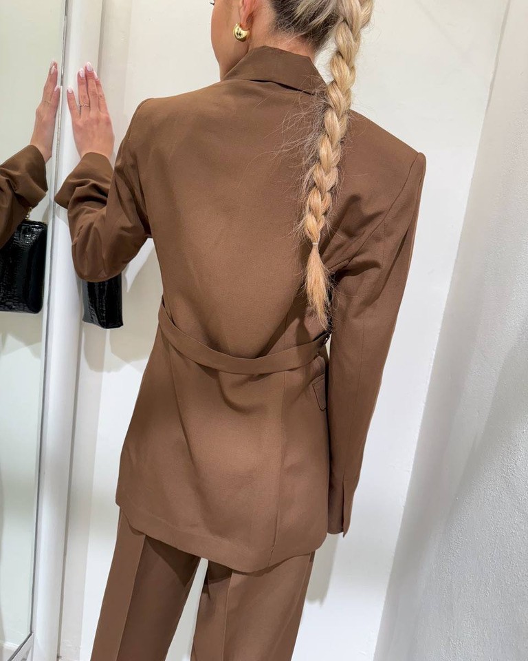 Giacca con martingala cioccolato Souvenir Shop Online Giacca con martingala cioccolato Souvenir