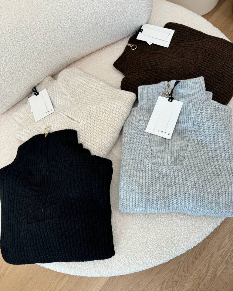 Maglione oversize collo alto con zip grigio perla HaveOne Shop Online Maglione oversize collo alto con zip grigio perla HaveOne