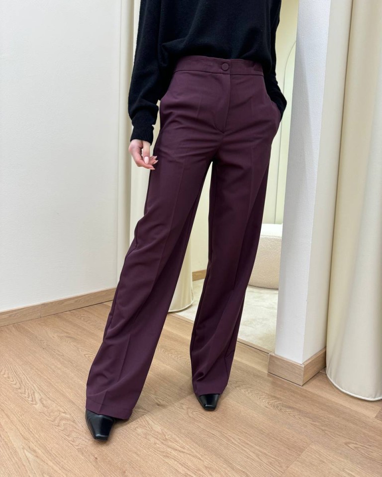 Pantalone classico dritto bordeaux Vicolo Shop Online Pantalone classico dritto bordeaux Vicolo