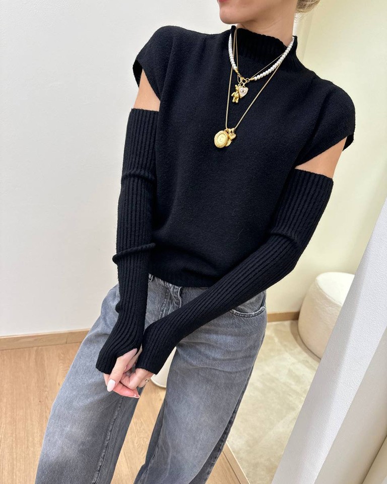 Gilet collo alto con manicotti nero Susy Mix Shop Online Gilet collo alto con manicotti nero Susy Mix