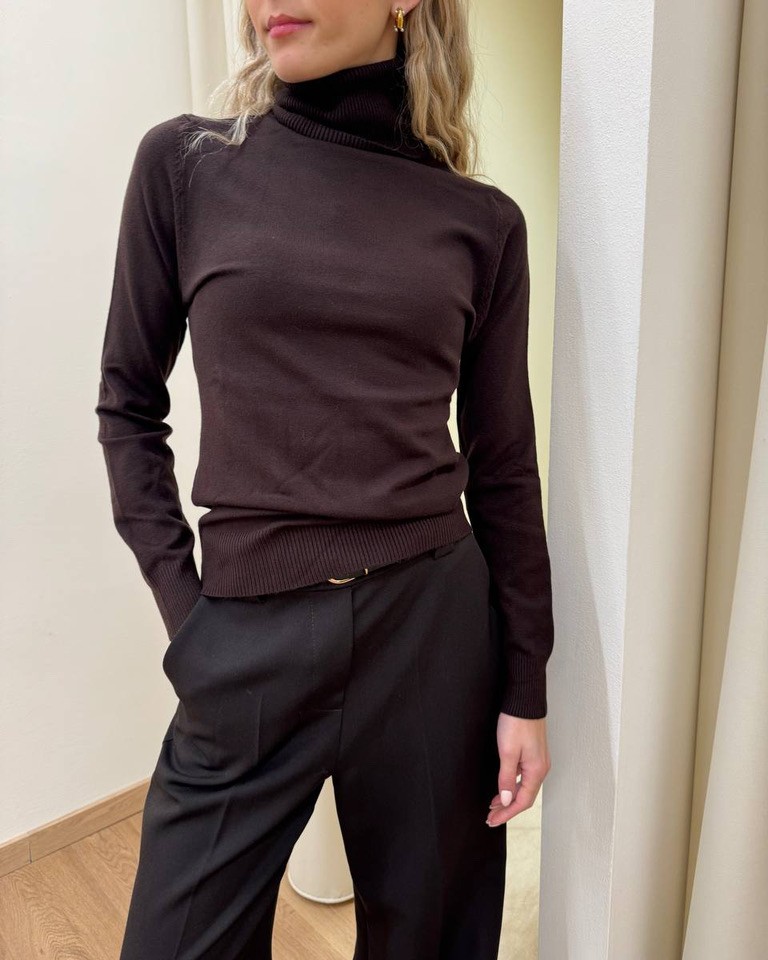 Dolcevita in maglia rasata moro Susy Mix Shop Online Dolcevita in maglia rasata moro Susy Mix