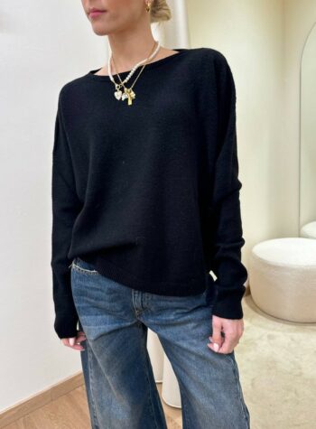 Shop Online Maglia over girocollo nero HaveOne