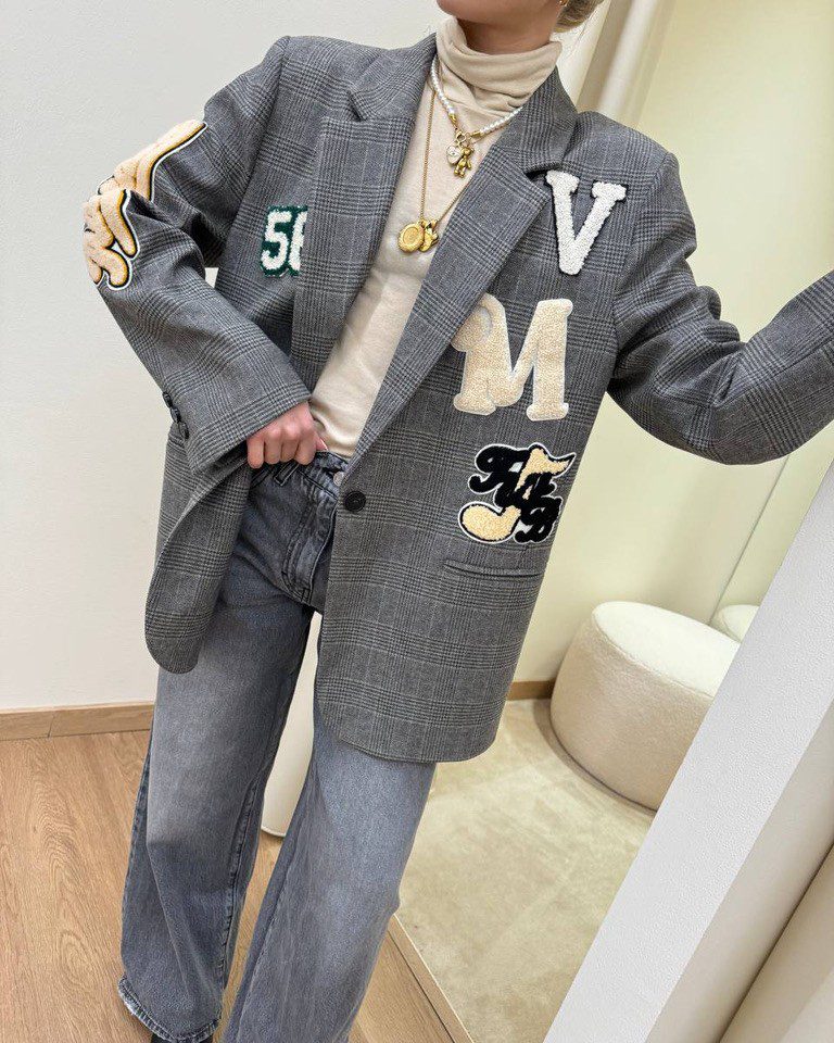 Blazer oversize check grigio con patch Vicolo Shop Online Blazer oversize check grigio con patch Vicolo