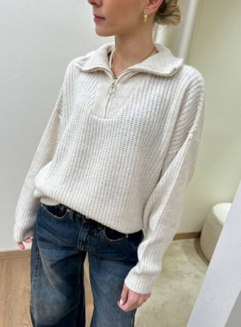 Shop Online Maglione oversize collo alto con zip panna HaveOne
