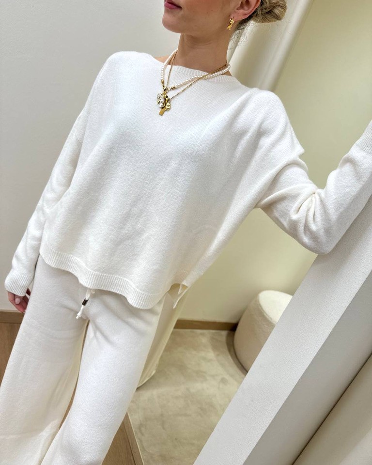 Completo in maglia burro pantalone e maglia barca HaveOne Shop Online Completo in maglia burro pantalone e maglia barca HaveOne