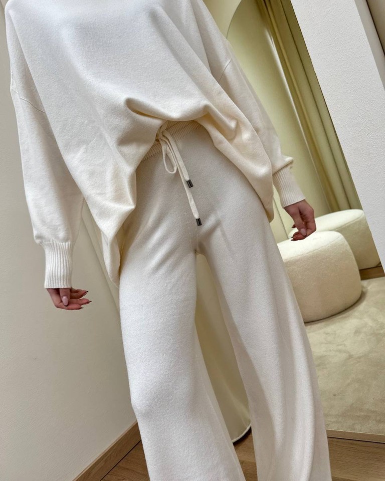 Completo in maglia burro pantalone e maglia barca HaveOne Shop Online Completo in maglia burro pantalone e maglia barca HaveOne