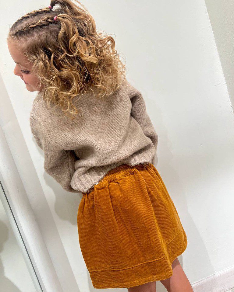 Minigonna in velluto a costine senape Name it Shop Online Minigonna in velluto a costine senape Name it