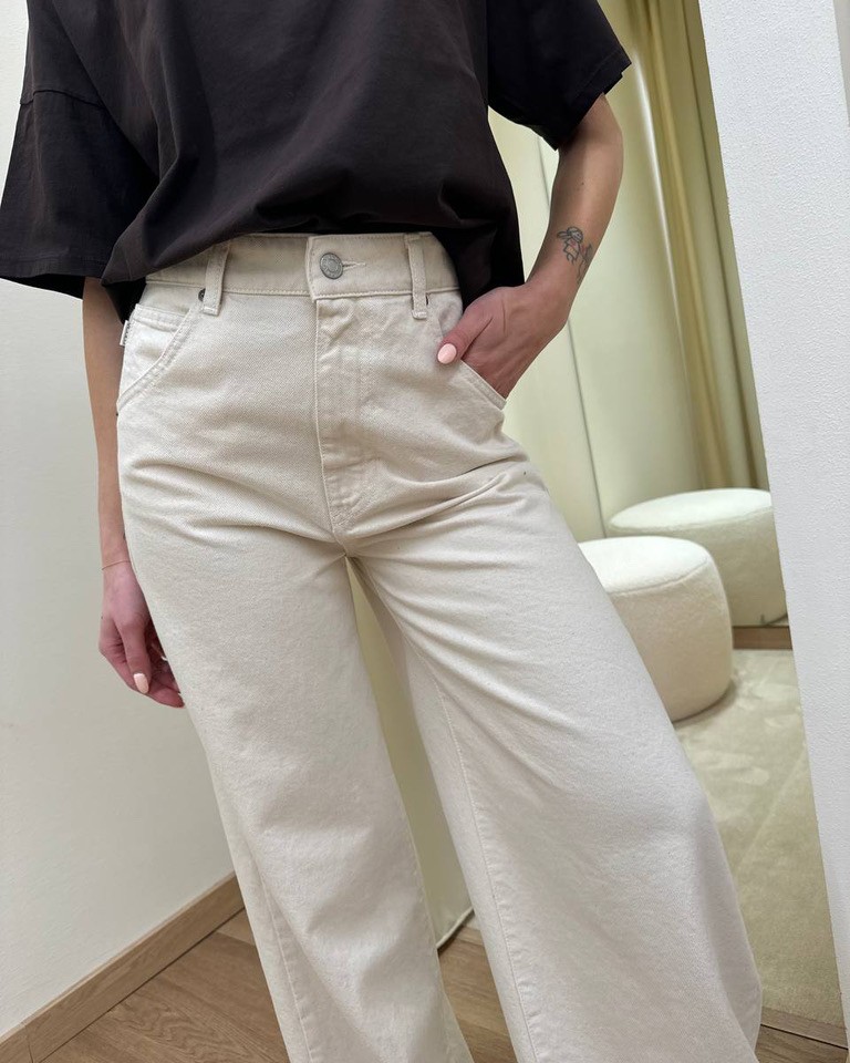 Jeans Lexie cotone organico sabbia Vicolo Shop Online Jeans Lexie cotone organico sabbia Vicolo